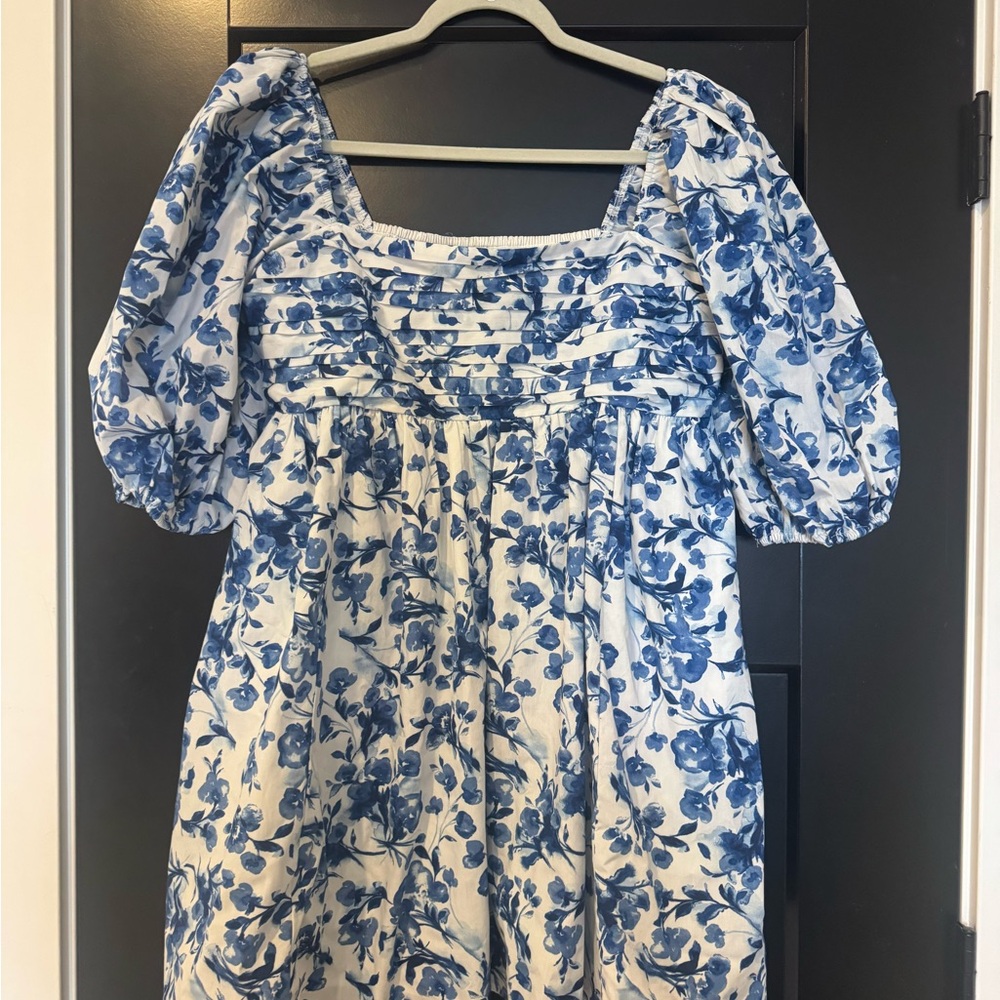 Abercrombie & Fitch White Mini Dress with Blue Floral Print